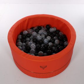   Junama ECO Leder trocken Ball Pool - 200 Bälle - Rot/Schwarz