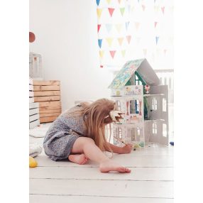   Domek "ul. Wiosenna 14" przestrzenna kolorowanka XXL dla dzieci