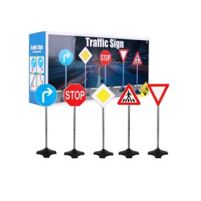   5 darabos közlekedési tábla szett állványon kis sofőröknek (3 éves kortól)